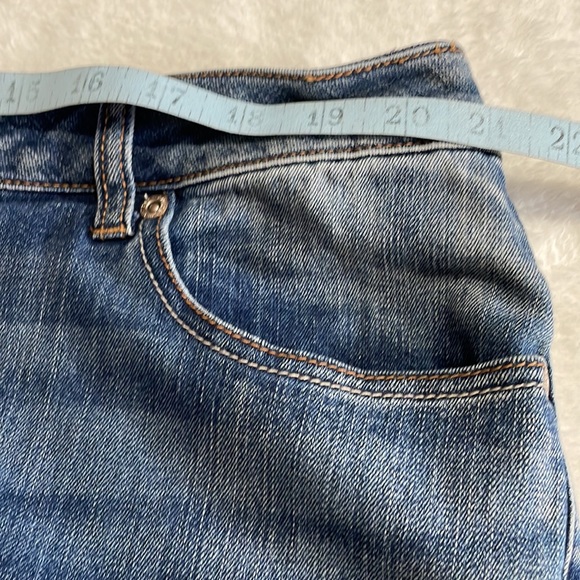 Maurice’s Regular Jeans - Picture 7 of 11